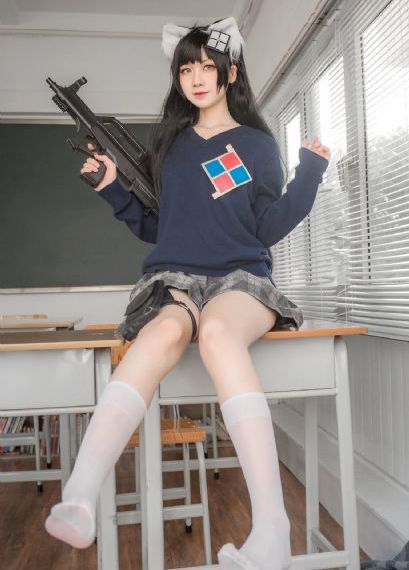 欧美一级淫片丝袜脚交_1080免费高清观看
