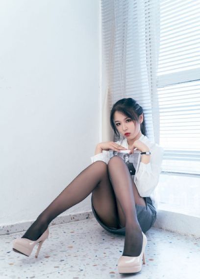 给我们免费播放电影在线观看_高清电影全集观看
