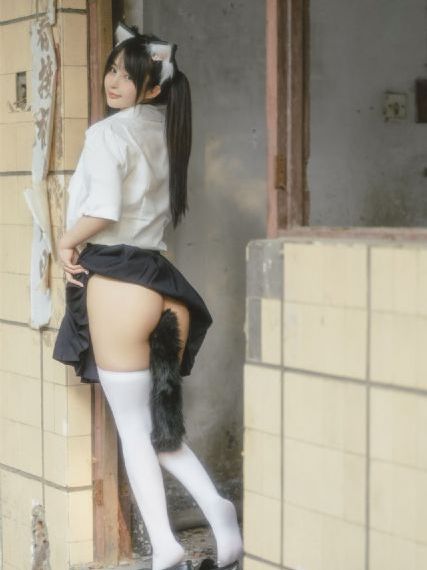 阁楼之花第三部如果有荆棘_HD在线播放