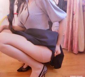 新来的女秘书_午夜伦不卡高清在线观看