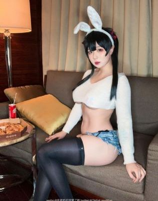 脸红的儿媳妇_1080P高清在线观看