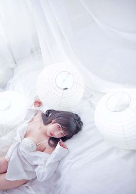 素描少女在线观看_超清影视在线观看